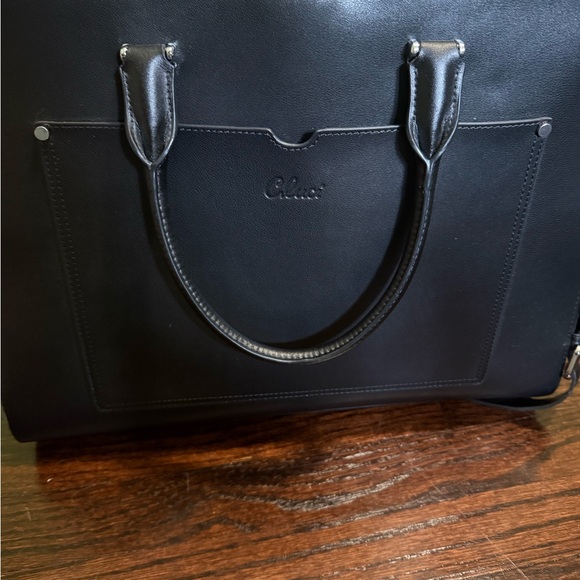Chic Black Leather Tote Bag - Picture 1 of 5